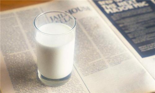 乳企上半年成績單已出，伊利、蒙牛、三元等業(yè)績高速增長