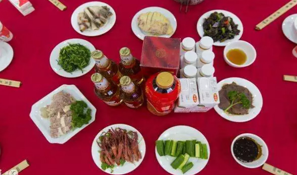 年夜飯半成品“變臉”，打造核心爆品