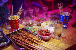 餐飲市場烤串這么火，家庭串串能否“上道兒”？