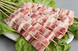五花肉爆發(fā)，榮登燒烤“點單王”！不過這個市場還有點亂……